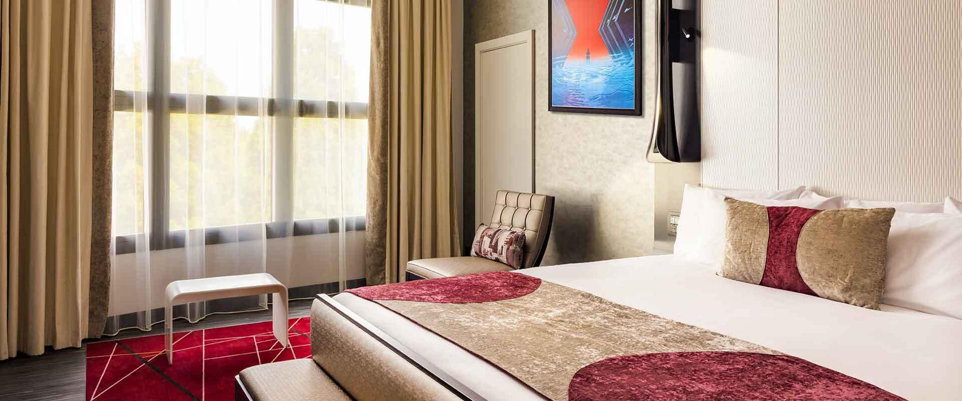 Disneys Hotel New York - The Art of Marvel – Zimmer für 4 Gäste