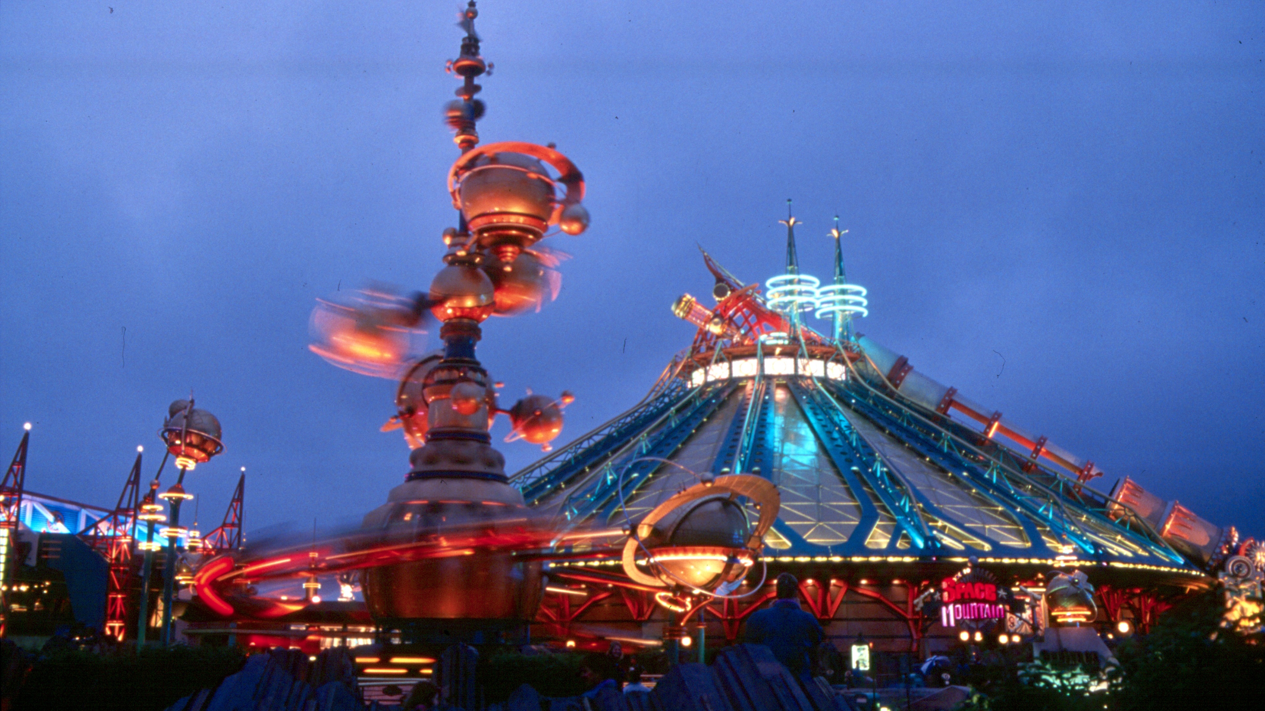 Discoveryland – Hyperspacemountain